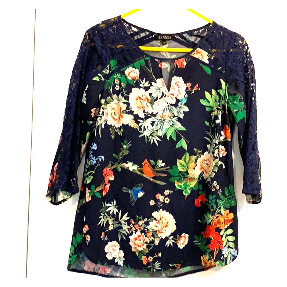 Quarter sleeve silk top